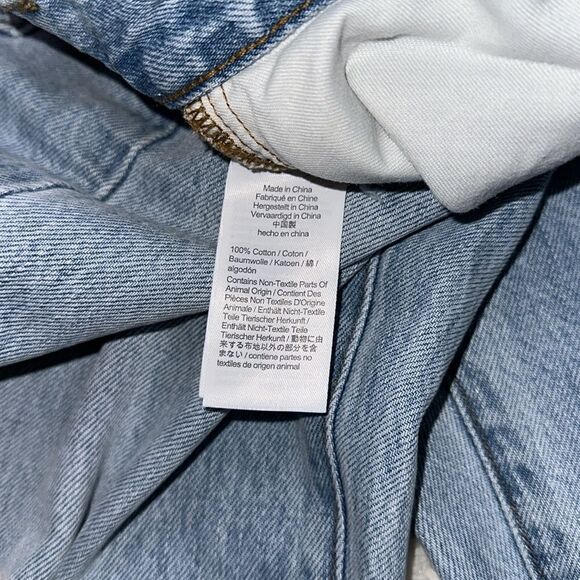 NWT Madewell Relaxed Jeans in Cresthaven Wash: Ripped Edition in size 26 - Picture 10 of 16